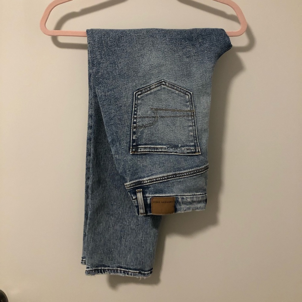 American eagle high waisted jeans